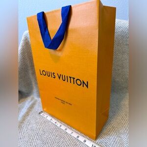 Authentic Louis Vuitton bag